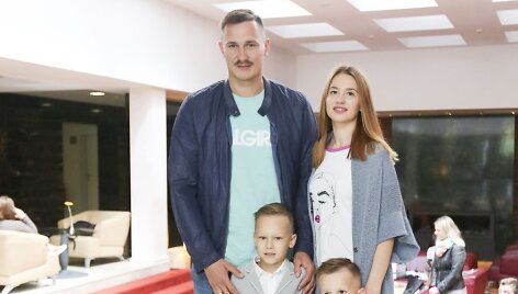 Paulius Jankūnas su &scaron;eima