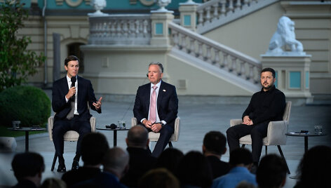 Jaredas Kushneris, Steve'as Witkoffas, Volodymyras Zelenskis / ZUMAPRESS.com
