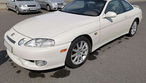 Pirmos kartos &bdquo;Lexus SC&ldquo; &ndash; legendinės &bdquo;Toyota Supra&ldquo; pirmos eilės pusbrolis