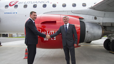 Bendrovės &bdquo;Air Lituanica&ldquo; inauguracija ir pirmasis skrydis