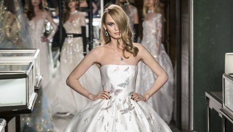 „Reem Acra“ vestuvinė suknelė, kainuojanti 1,5 mln. eurų