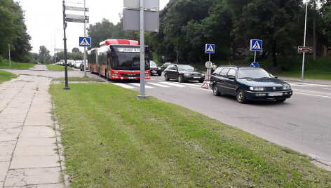Autobuso avarija
