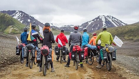 Lietuvių nuotykiai Islandijoje: dviračiu nuvažiavo 785 kilometrus &bdquo;mirties keliu&ldquo;