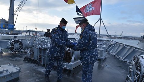 Vadovavimą NATO laivų grupei Lietuva perdavė  Nyderlandams