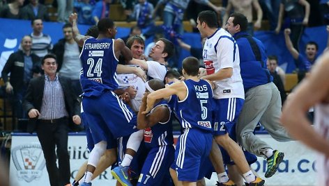 „Cibona“ krepšininkų triumfas.