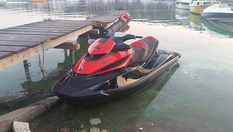 Ie&scaron;komas vandens motociklas &bdquo;Sea Doo&ldquo;