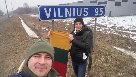 Keliaudami per Lietuvos provinciją mažeiki&scaron;kiai kvietė lietuvius &scaron;vęsti Vasario 16-ąją