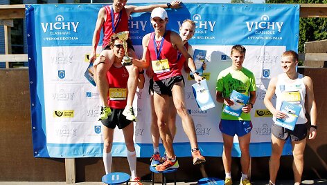 2013 Utena. Rezultatams gerėjant vis dažniau tenka užlipti ant podiumo. Nuotraukoje su Juozu, Remigijum ir Giedriumi.