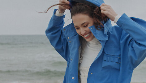 &bdquo;Ducktail Rainwear&ldquo; naujos kolekcijos modelis