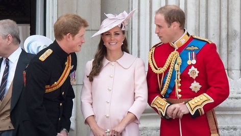 Princas Harry, Kembridžo hercogienė Catherine ir princas Williamas