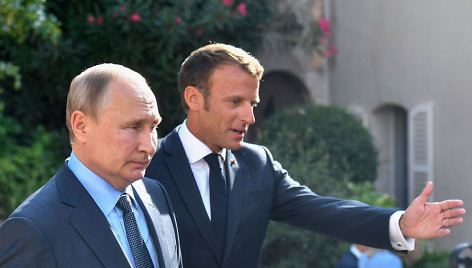 Vladimiras Putinas ir Emmanuelis Macronas