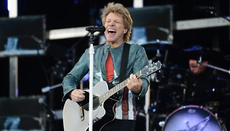 Jonas Bon Jovi &scaron;venčia 52-ąjį gimtadienį