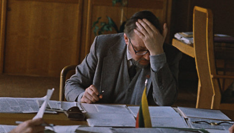 Kadras iš filmo „Mr. Landsbergis. Sugriauti blogio imperiją“