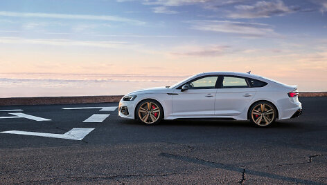 &bdquo;Atnaujinti &bdquo;RS 5 Coup&eacute;&ldquo; ir &bdquo;RS 5 Sportback&ldquo; modeliai