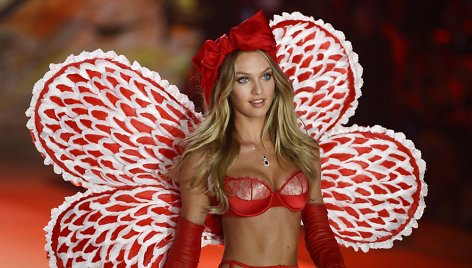 1 vieta – Candice Swanepoel