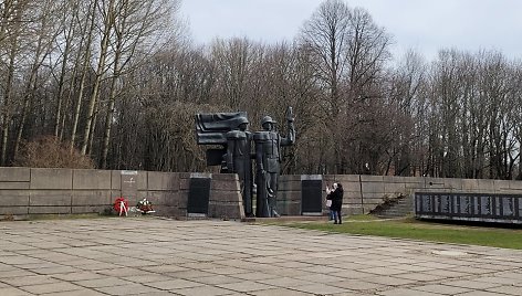 Paminklas sovietiniams kariams Klaipėdos skulptūrų parke