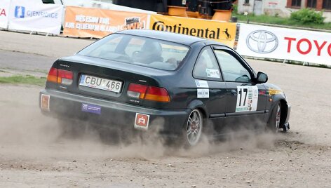 &bdquo;Press ralis&ldquo;: Pauliaus Sviklo ir Mindaugo Dūdos &bdquo;Honda Civic&ldquo; ekipažas