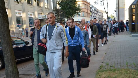 Karinės tarnybos savanoriai
