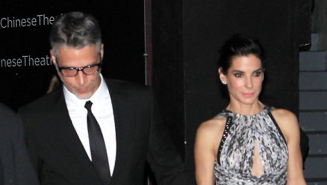 Bryanas Randallas ir Sandra Bullock