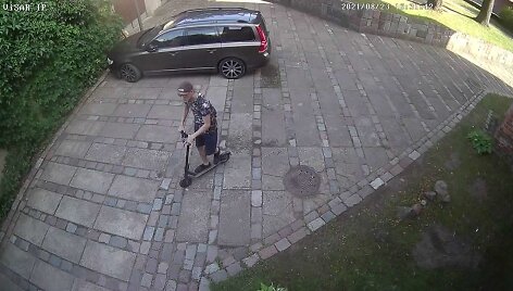 Ie&scaron;komas žmogus