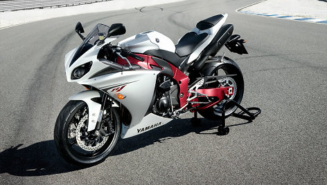 „Yamaha YZF-R1“