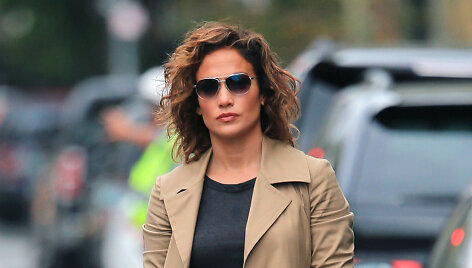 Jennifer Lopez serialo &bdquo;Shades of Blue&ldquo; filmavimo aik&scaron;telėje 