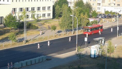 Naktiniai asfaltavimo darbai Vydūno g.