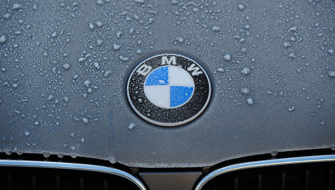 BMW logotipas