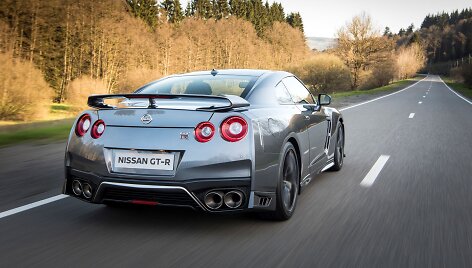 &bdquo;Nissan GT-R&ldquo;