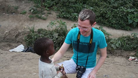 Poliglotas Gediminas Degėsis Afrikoje