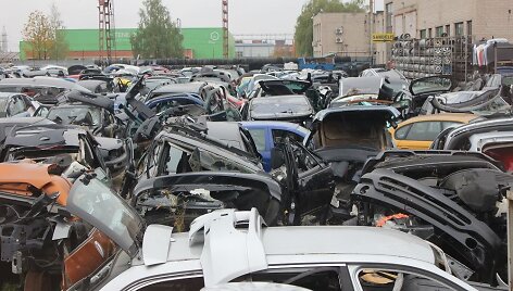 Automobilių laužynas