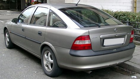 „Opel Vectra“