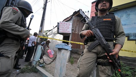 Indonezijos specialiųjų policijos pajėgų pareigūnai