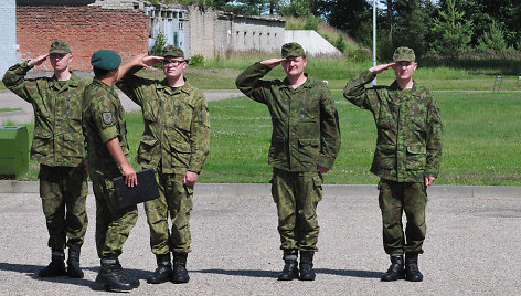 Kunigų seminarijų klierikai Mokomajame pulke Rukloje