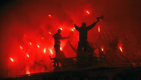 Lenkijos futbolo sirgaliai Gdynėje