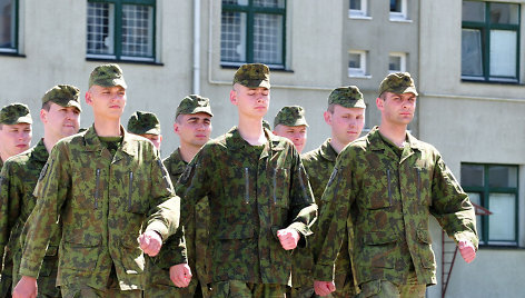 Kunigų seminarijų klierikai Mokomajame pulke Rukloje