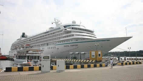 Klaipėdoje pirmą kartą vieši kruizinis laivas „Crystal Symphony“. 