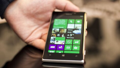 I&scaron;manusis telefonas &bdquo;Nokia Lumia 925&ldquo;