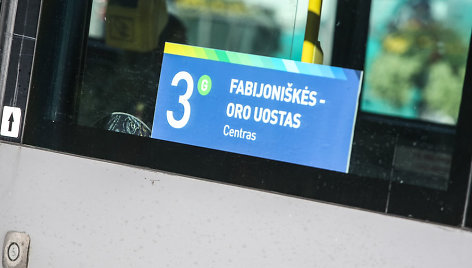 Autobusų ir troleibusų keleiviams tenka prisitaikyti prie naujų važinėjimo po Vilnių ypatumų