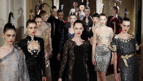 &bdquo;Alexis Mabille&ldquo; auk&scaron;tosios mados kolekcija