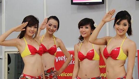 VietJet Air aviakompanijos &scaron;okėjos