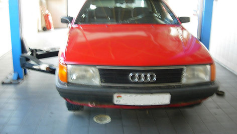 Sulaikytas „Audi 100“