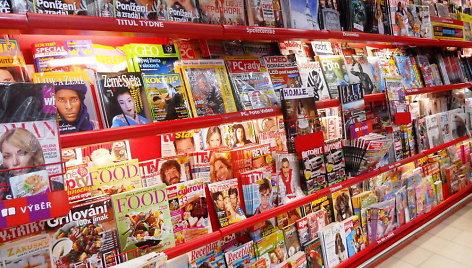 Visame pasaulyje vis labiau traukiantis spaudos reklamos rinkai, vienas po kito uždarinėjami laikraščiai ir žurnalai
