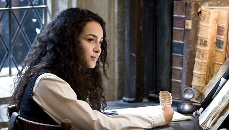 Anna Shaffer