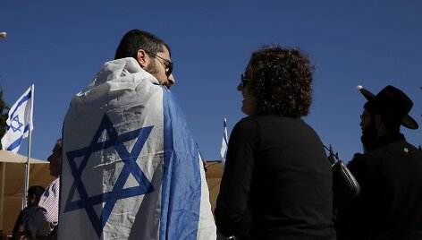 Per islamisto ataką Paryžiuje nužudytų žydų laidotuvės Jeruzalėje