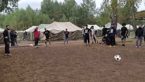 Rūdninkų migrantų stovykla i&scaron; vidaus