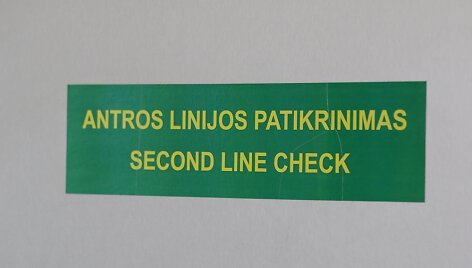Antros linijos patikrinimas oro uoste