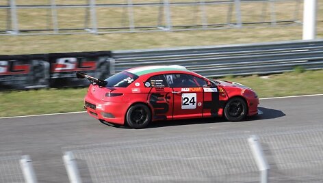 &bdquo;Alfa Romeo GT&ldquo;