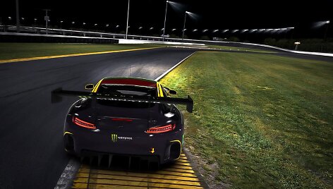 &bdquo;iRacing&ldquo; simuliatoriuje naudojamas &bdquo;Mercedes AMG GT3&ldquo;