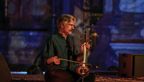Kayhan Kalhor
